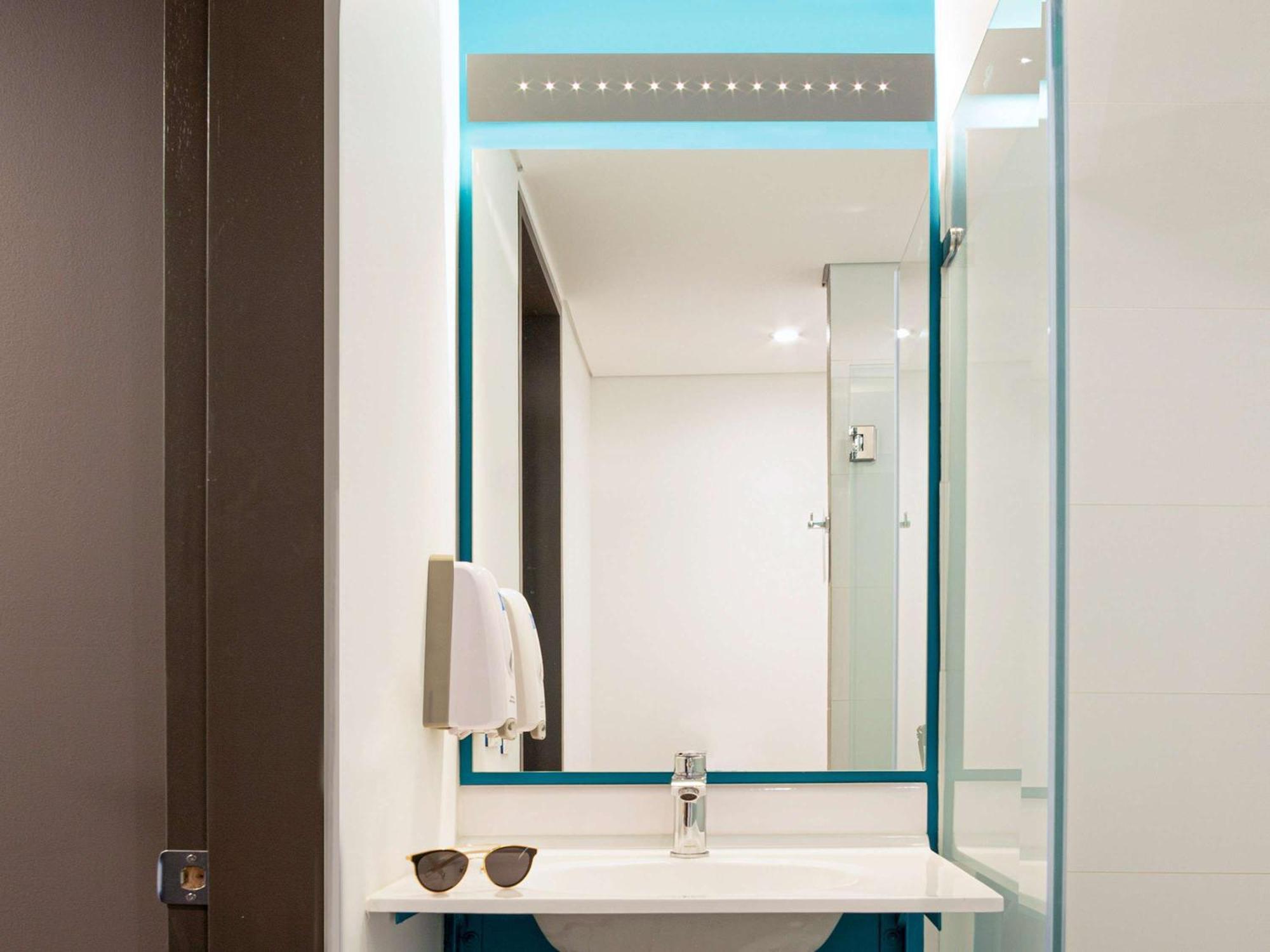 Ibis Budget Bogota Marly Екстериор снимка